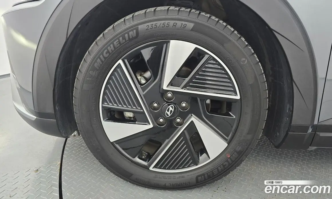 Hyundai Ioniq 5 2024 0.1 автомат (гидро), фото 5