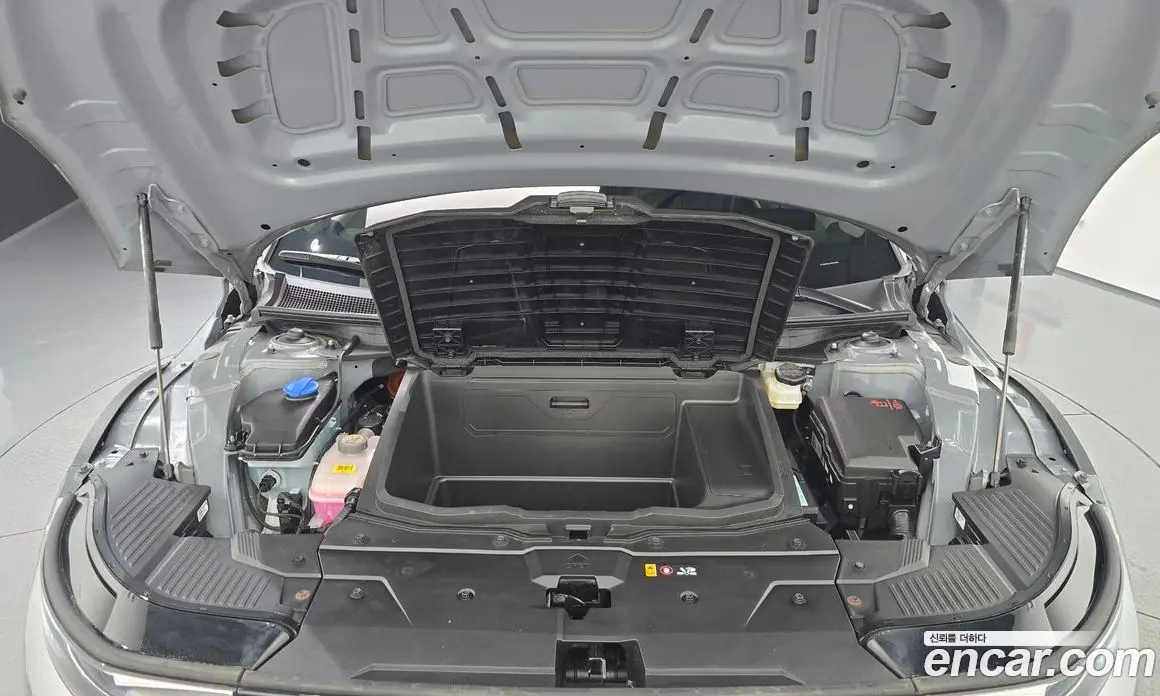 Hyundai Ioniq 5 2024 0.1 автомат (гидро), фото 6