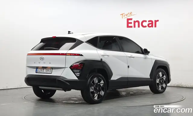 Hyundai Kona 2025 1.6 автомат (гидро), миниатюра 2