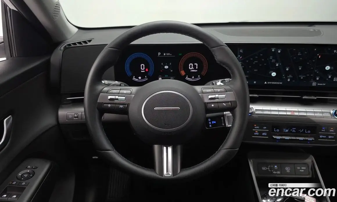 Hyundai Kona 2025 1.6 автомат (гидро), фото 20