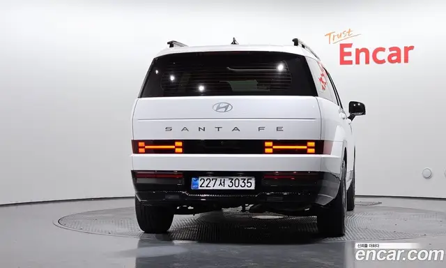 Hyundai Santa Fe 2023 1.6 автомат (гидро), миниатюра 4