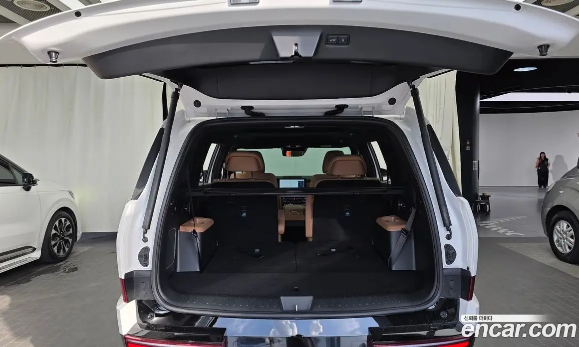 Hyundai Santa Fe 2024 1.6 автомат (гидро), фото 26