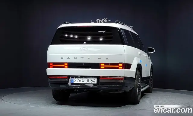 Hyundai Santa Fe 2024 1.6 автомат (гидро), миниатюра 4
