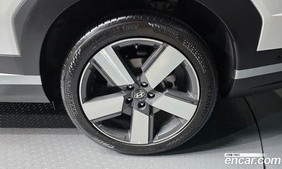Hyundai Santa Fe 2024 1.6 автомат (гидро), фото 5