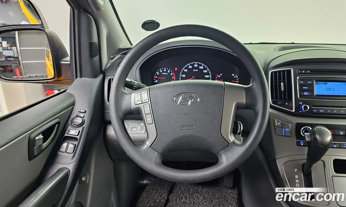 Hyundai Starex 2018 2.4 автомат (гидро), фото 13