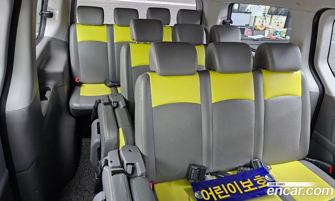 Hyundai Starex 2018 2.4 автомат (гидро), фото 19