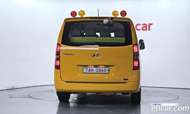 Hyundai Starex 2018 2.4 автомат (гидро), миниатюра 4