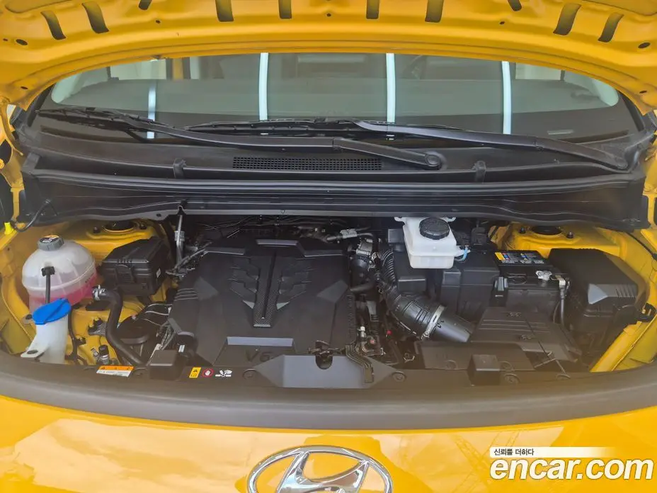 Hyundai Staria 2022 3.5 автомат (гидро), фото 17