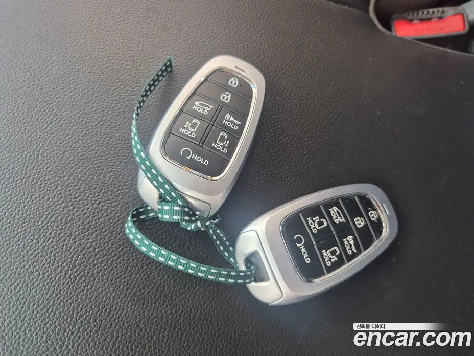 Hyundai Staria 2022 3.5 автомат (гидро), фото 19