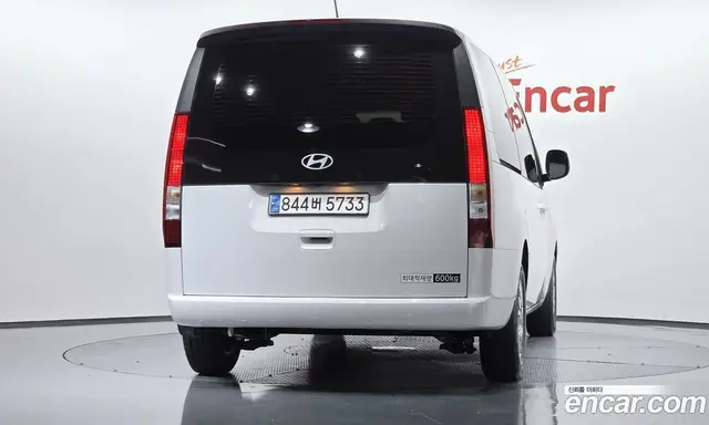 Hyundai Staria 2024 1.6 автомат (гидро), миниатюра 3