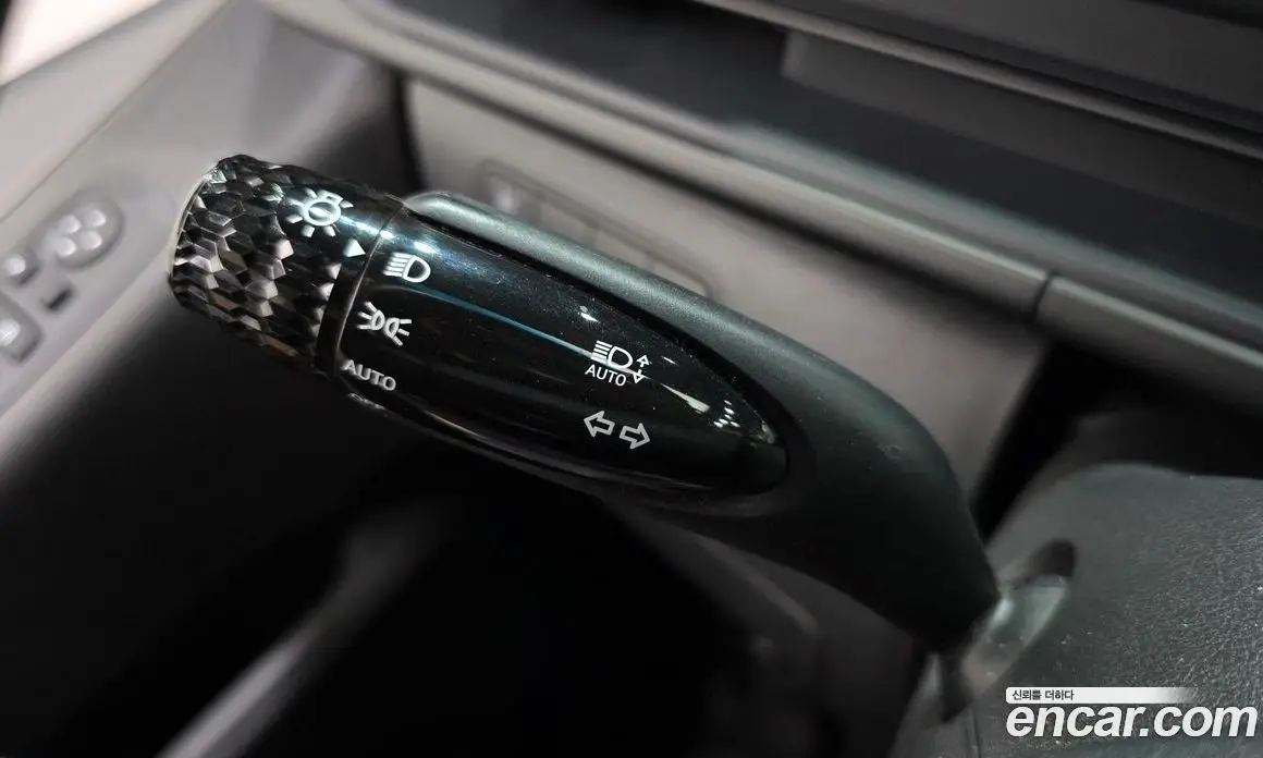 Hyundai Staria 2024 1.6 автомат (гидро), фото 28