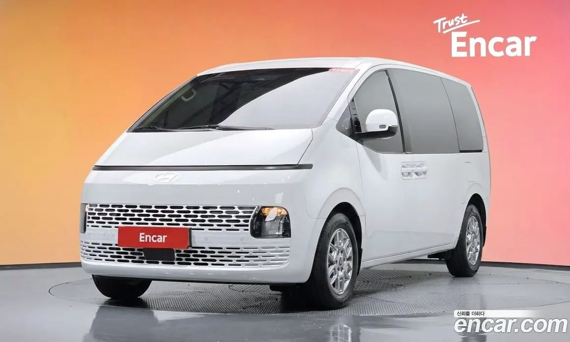 Hyundai Staria 2024 1.6 автомат (гидро), фото 35
