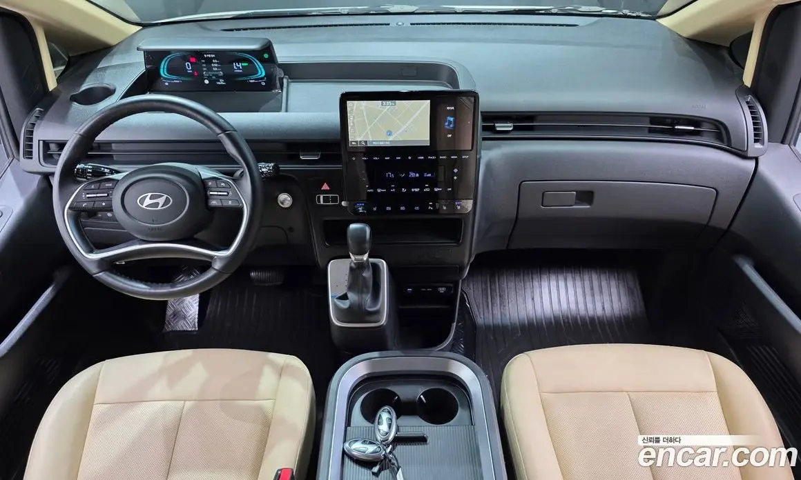 Hyundai Staria 2024 1.6 автомат (гидро), фото 9
