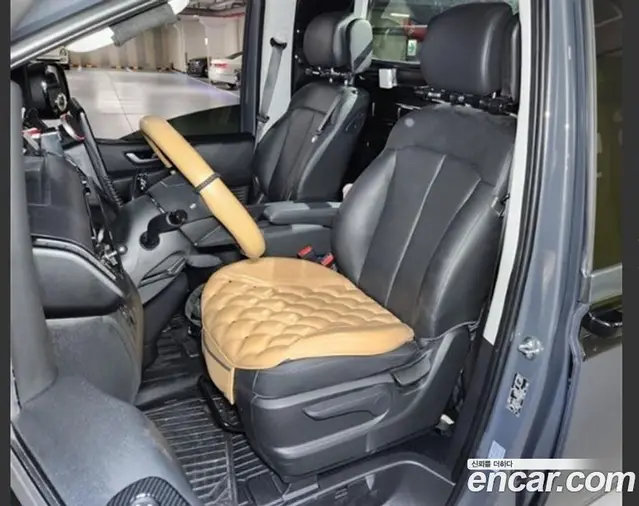 Hyundai Staria 2025 1.6 автомат (гидро), миниатюра 7
