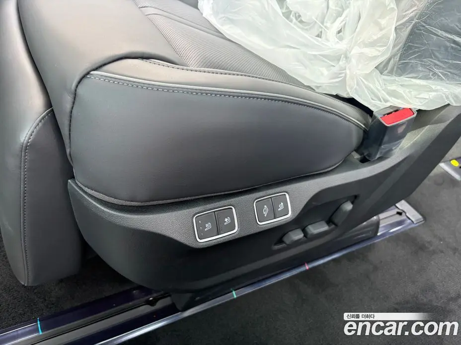 Hyundai Staria 2026 1.6 автомат (гидро), фото 16