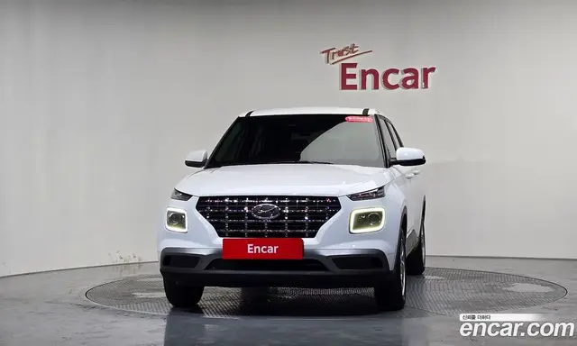 Hyundai Venue 2026 1.6 автомат (гидро), миниатюра 2