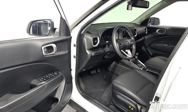 Hyundai Venue 2026 1.6 автомат (гидро), миниатюра 12