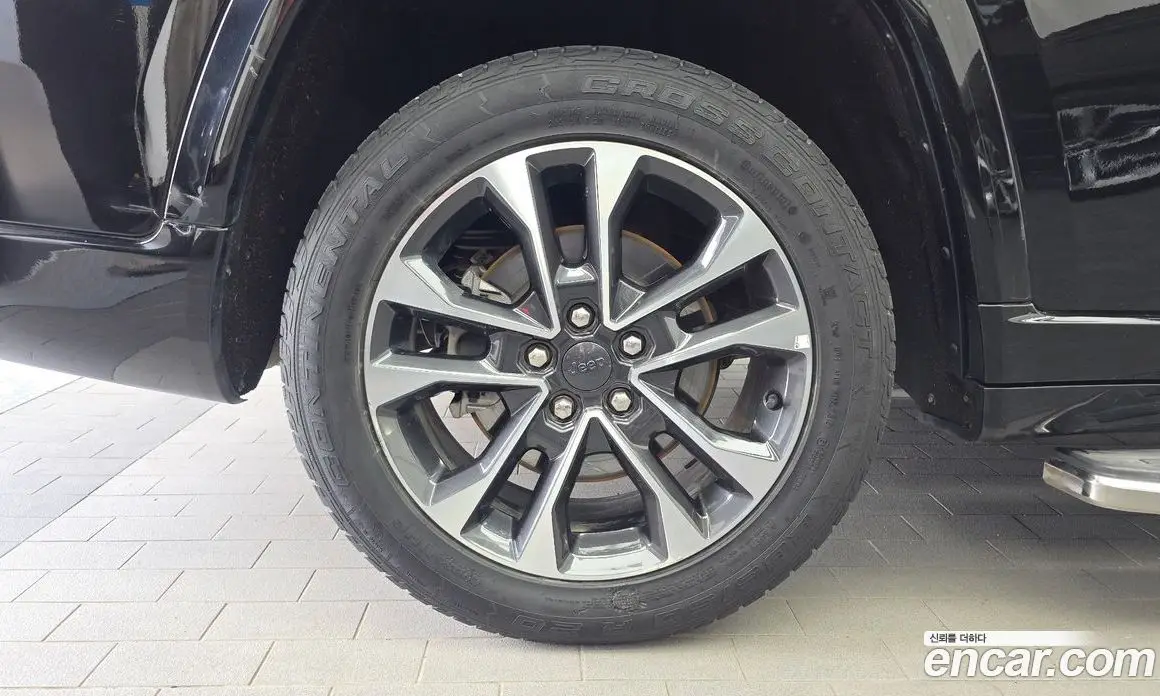 Jeep Cherokee 2022 3.6 автомат (гидро), фото 5