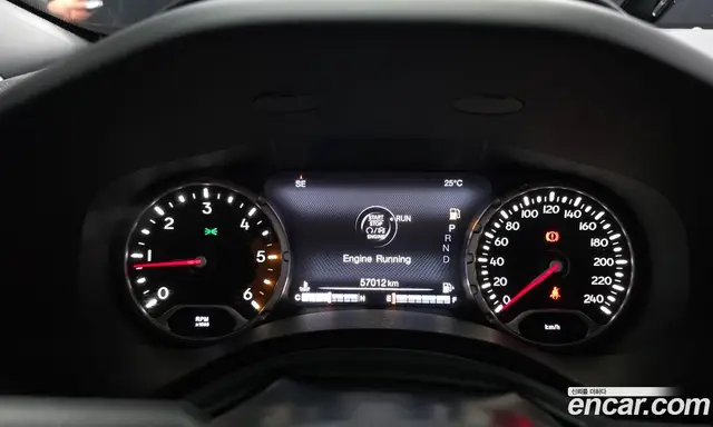 Jeep Renegade 2018 2.0 автомат (гидро), миниатюра 11