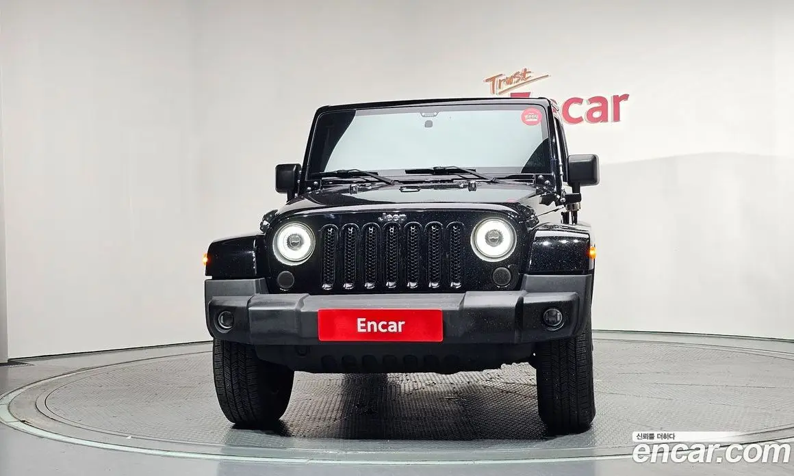 Jeep Wrangler 2017 3.6 автомат (гидро), фото 3
