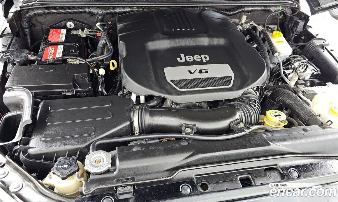 Jeep Wrangler 2017 3.6 автомат (гидро), фото 6