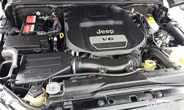 Jeep Wrangler 2017 3.6 автомат (гидро), миниатюра 6