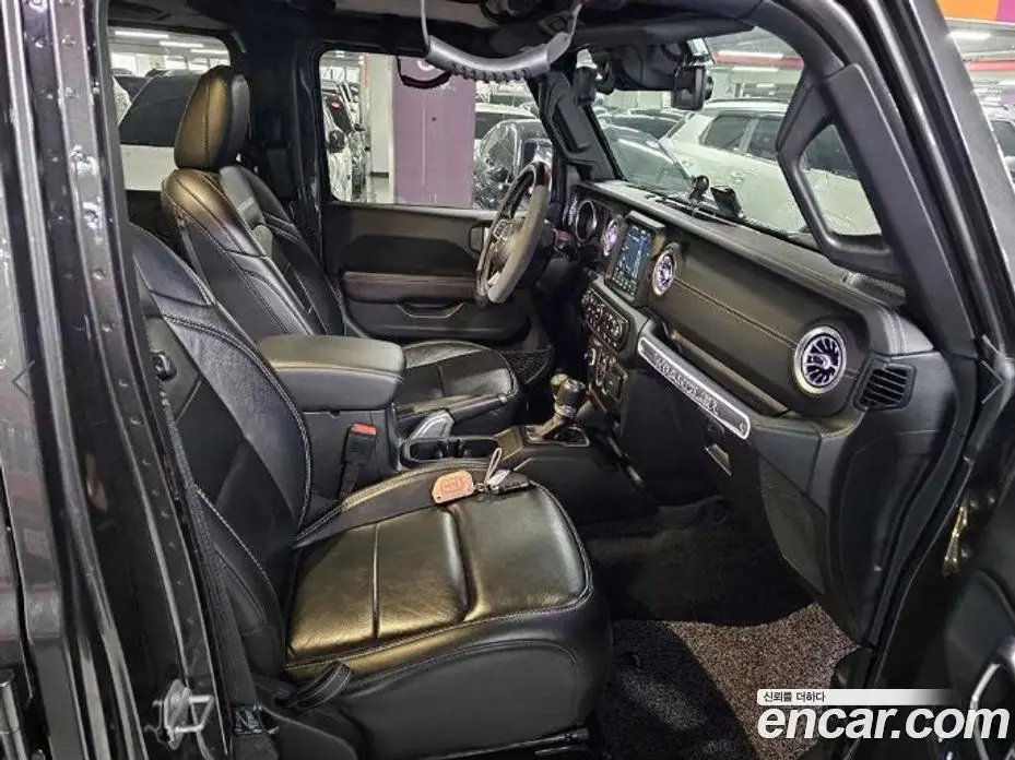Jeep Wrangler 2019 2.0 автомат (гидро), фото 12