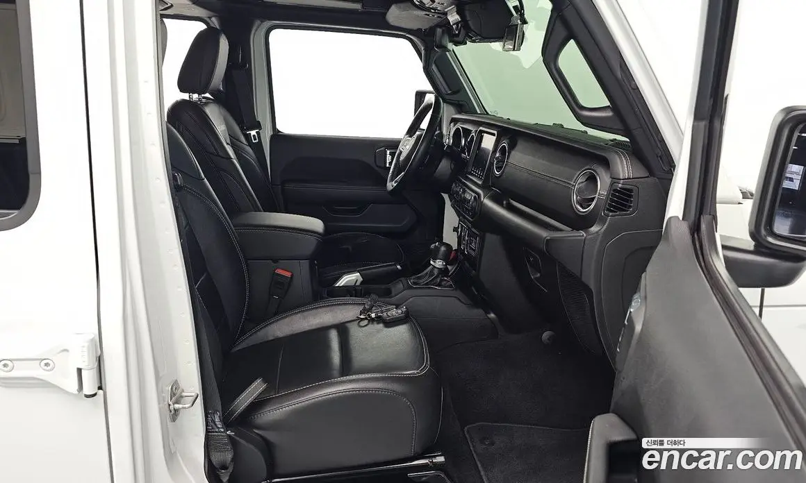 Jeep Wrangler 2021 2.0 автомат (гидро), фото 15