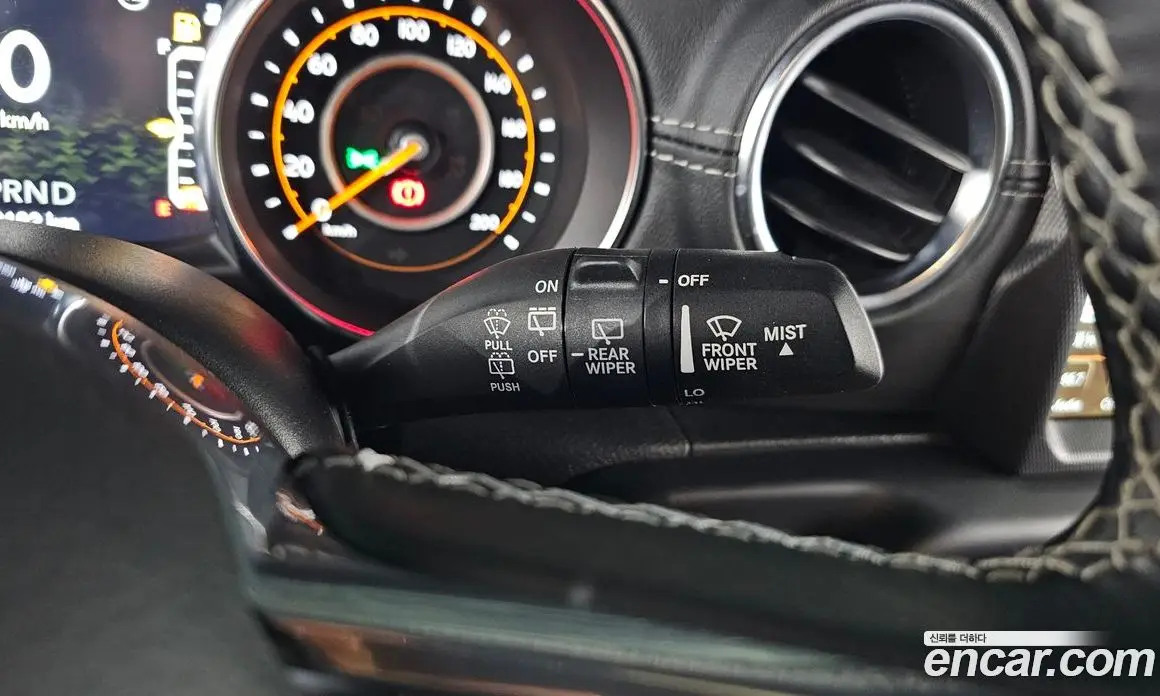 Jeep Wrangler 2021 2.0 автомат (гидро), фото 26