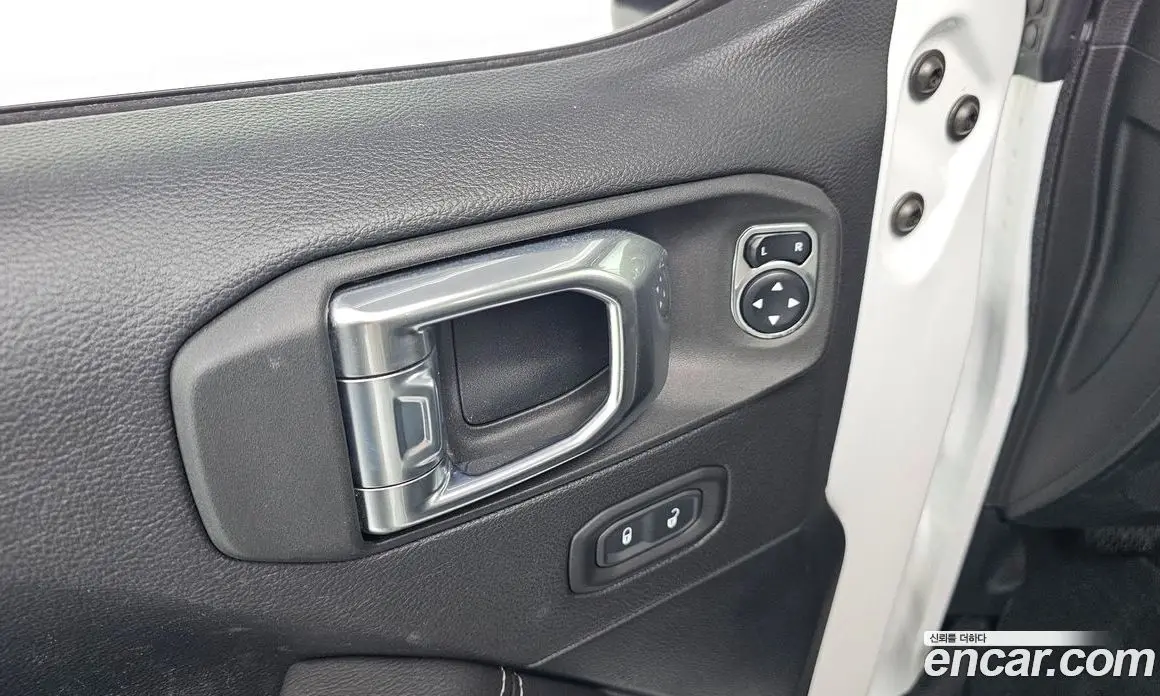 Jeep Wrangler 2021 2.0 автомат (гидро), фото 27
