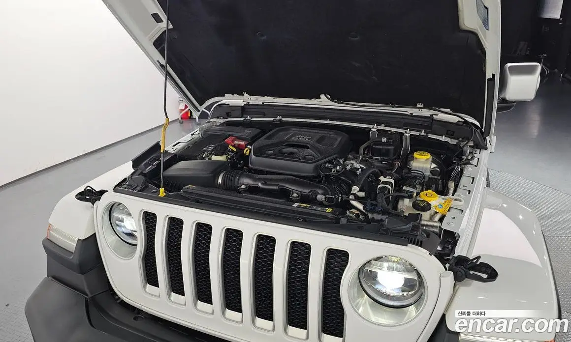 Jeep Wrangler 2021 2.0 автомат (гидро), фото 5