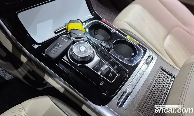 Kia Carnival 2023 3.5 автомат (гидро), миниатюра 12