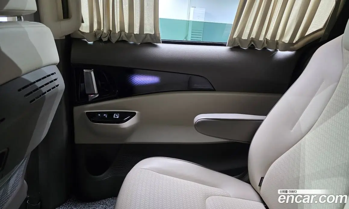 Kia Carnival 2023 3.5 автомат (гидро), фото 15
