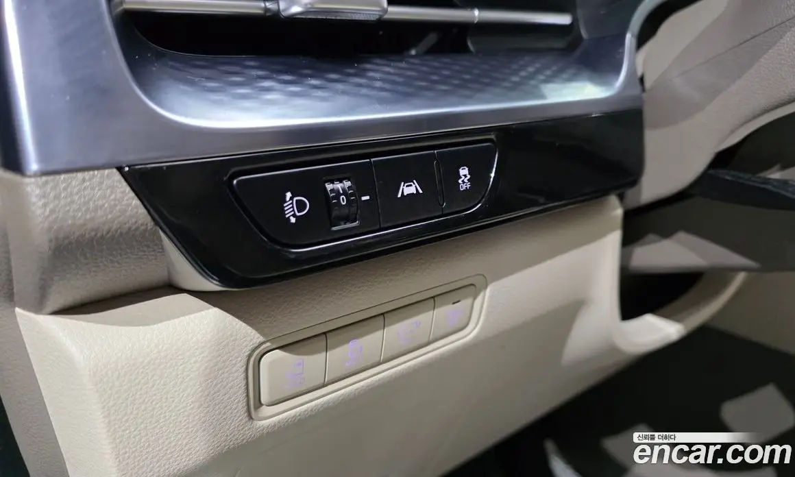 Kia Carnival 2023 3.5 автомат (гидро), фото 19