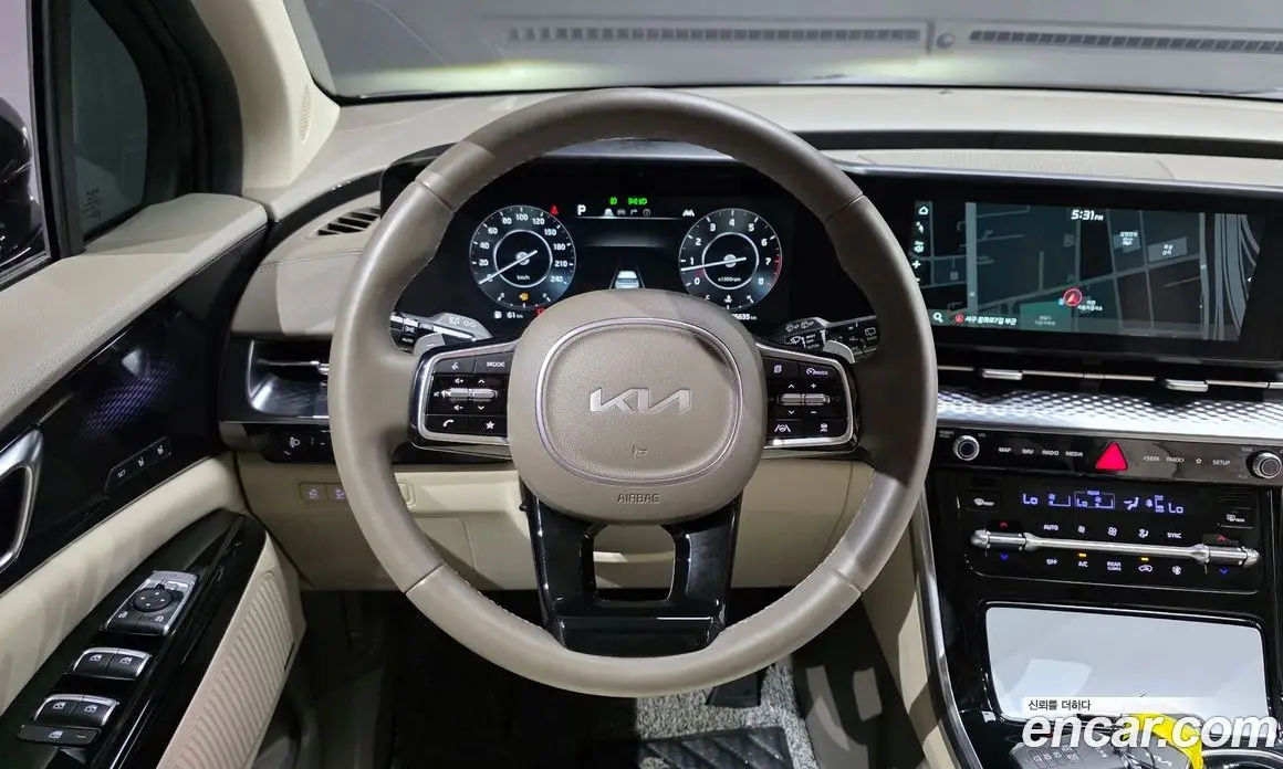 Kia Carnival 2023 3.5 автомат (гидро), фото 20