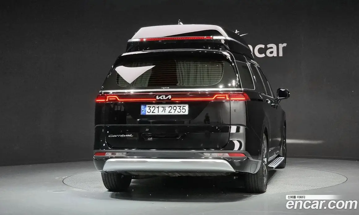 Kia Carnival 2023 3.5 автомат (гидро), фото 4