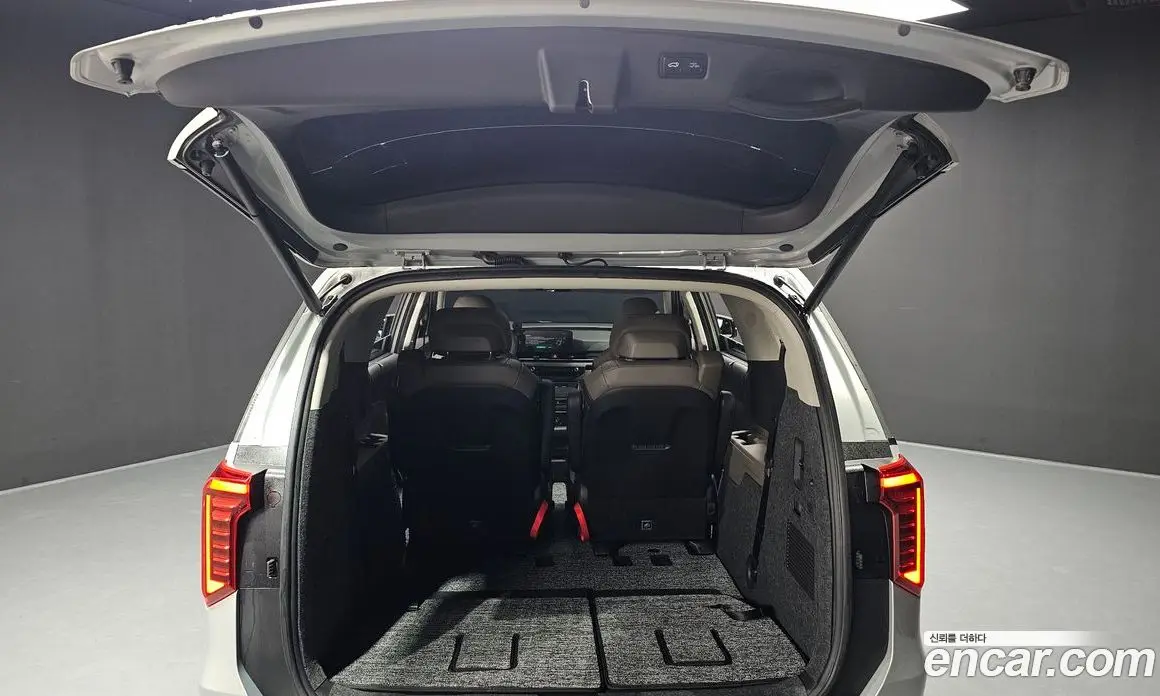 Kia Carnival 2024 3.5 автомат (гидро), фото 20