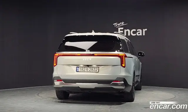 Kia Carnival 2024 3.5 автомат (гидро), миниатюра 4