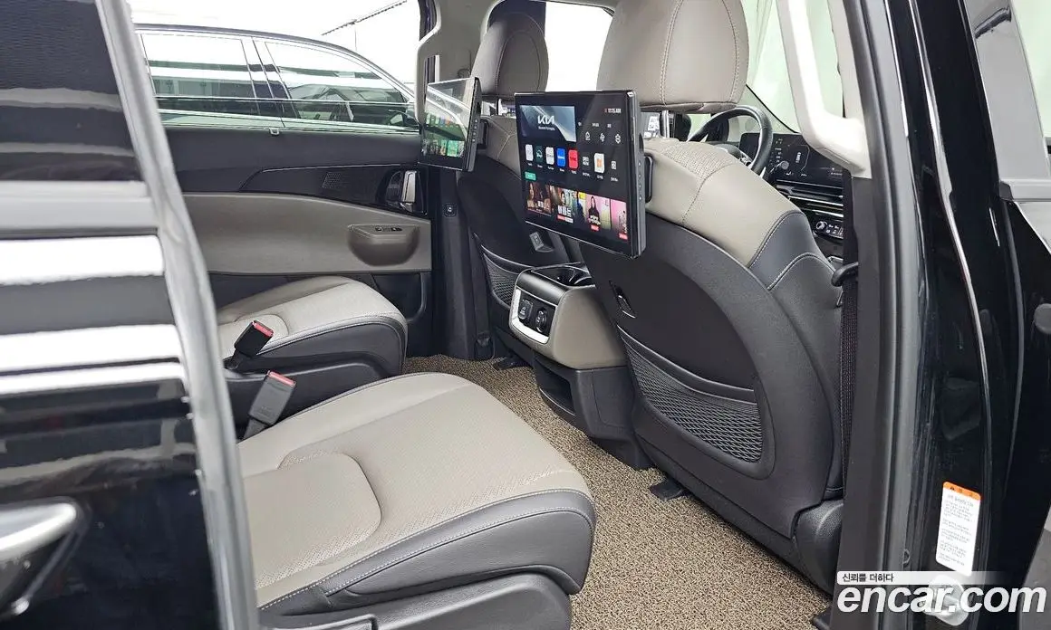 Kia Carnival 2024 3.5 автомат (гидро), фото 18