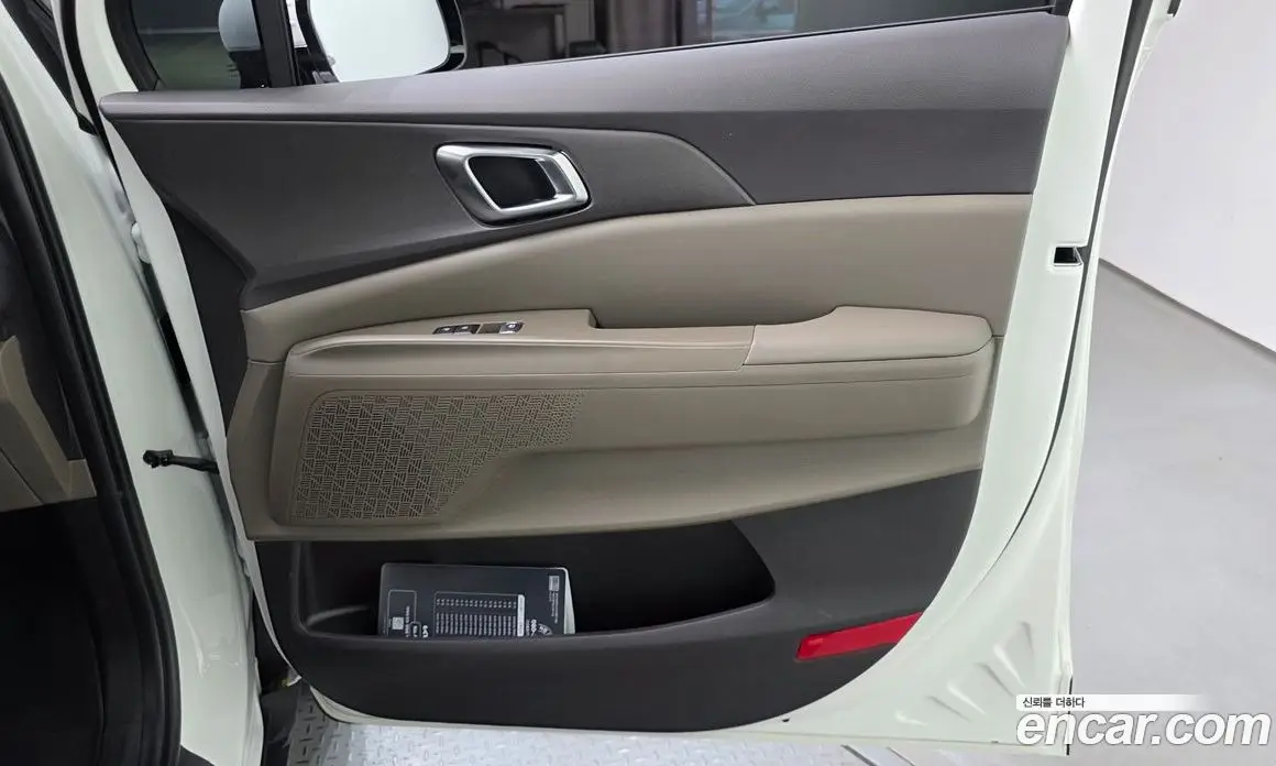 Kia Carnival 2025 3.5 автомат (гидро), фото 15