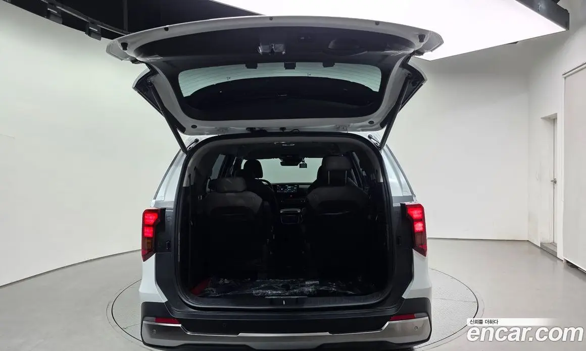 Kia Carnival 2025 3.5 автомат (гидро), фото 32
