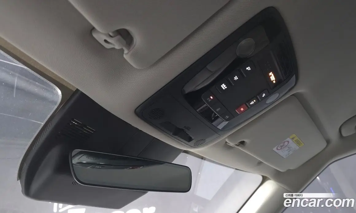 Kia Carnival 2025 1.6 автомат (гидро), фото 32