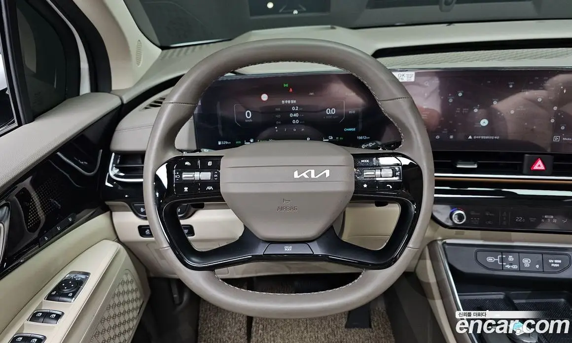 Kia Carnival 2025 1.6 автомат (гидро), фото 19