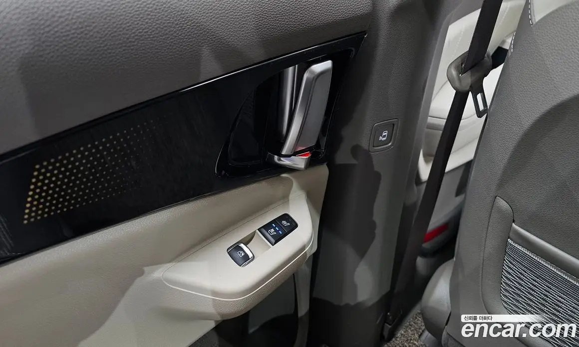 Kia Carnival 2025 1.6 автомат (гидро), фото 41