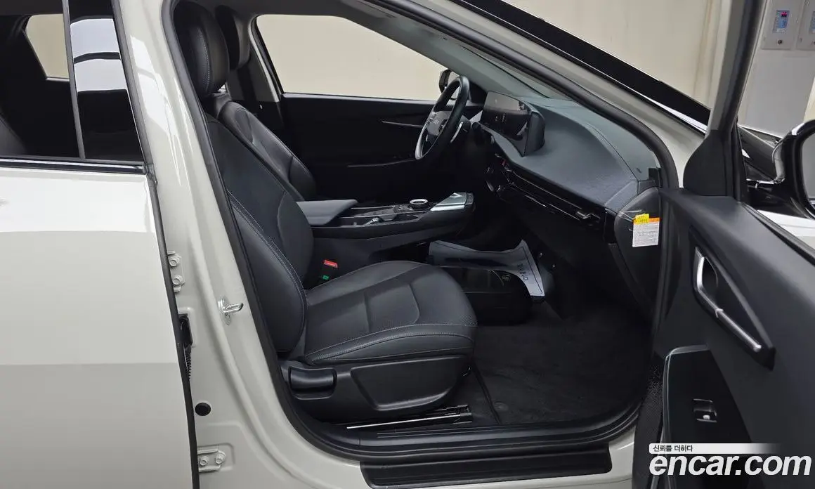 Kia EV6 2023 0.1 автомат (гидро), фото 15