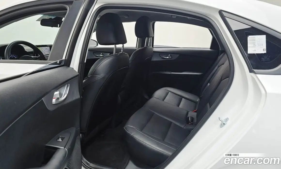 Kia K3 2022 1.6 автомат (гидро), фото 17