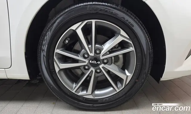 Kia K3 2024 1.6 автомат (гидро), миниатюра 7