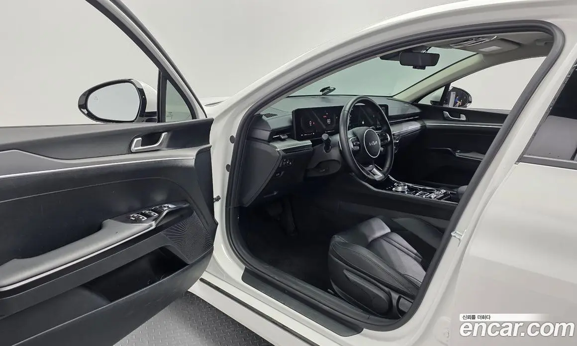 Kia K5 (Optima) 2025 2.0 автомат (гидро), фото 13