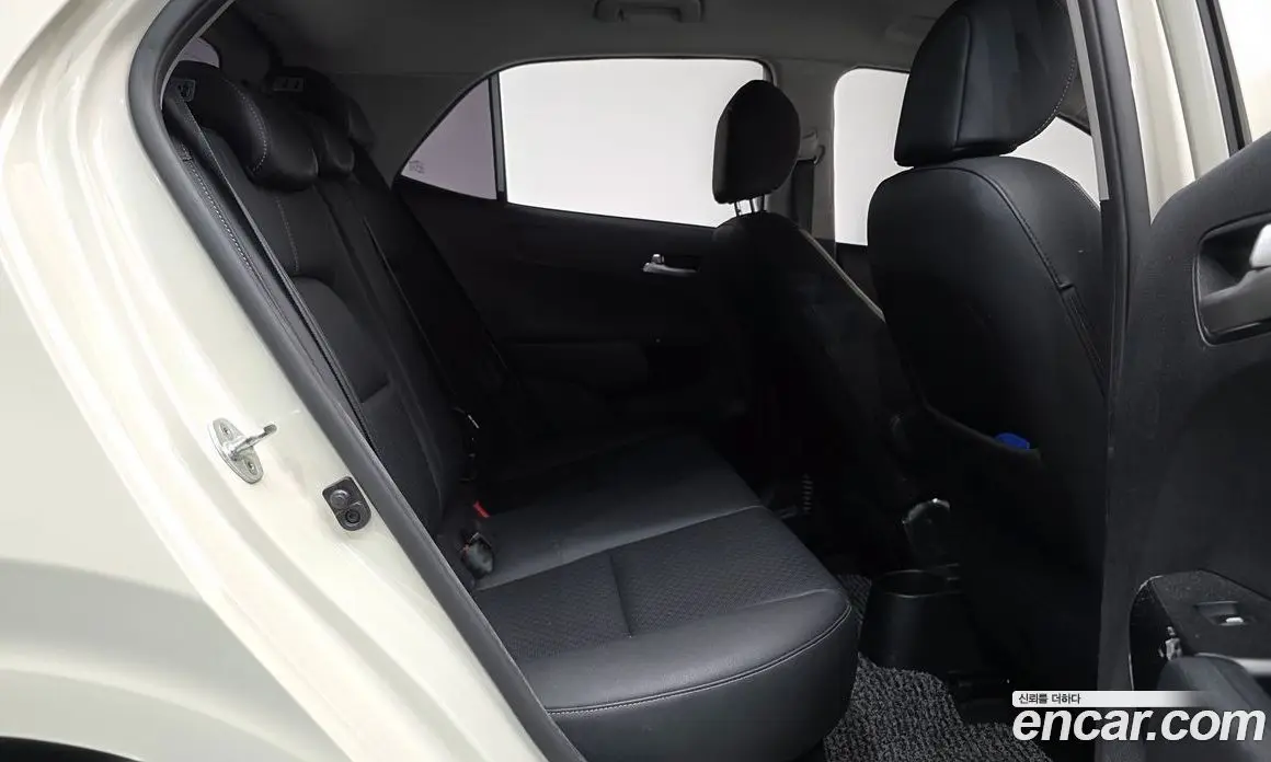 Kia Morning 2017 1.0 автомат (гидро), фото 16