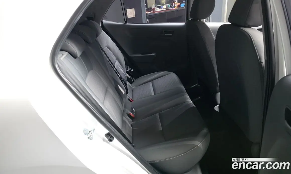 Kia Morning 2020 1.0 автомат (гидро), фото 18